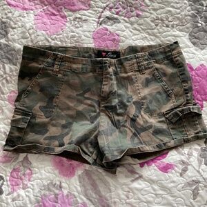 Guess Camo Short Shorts